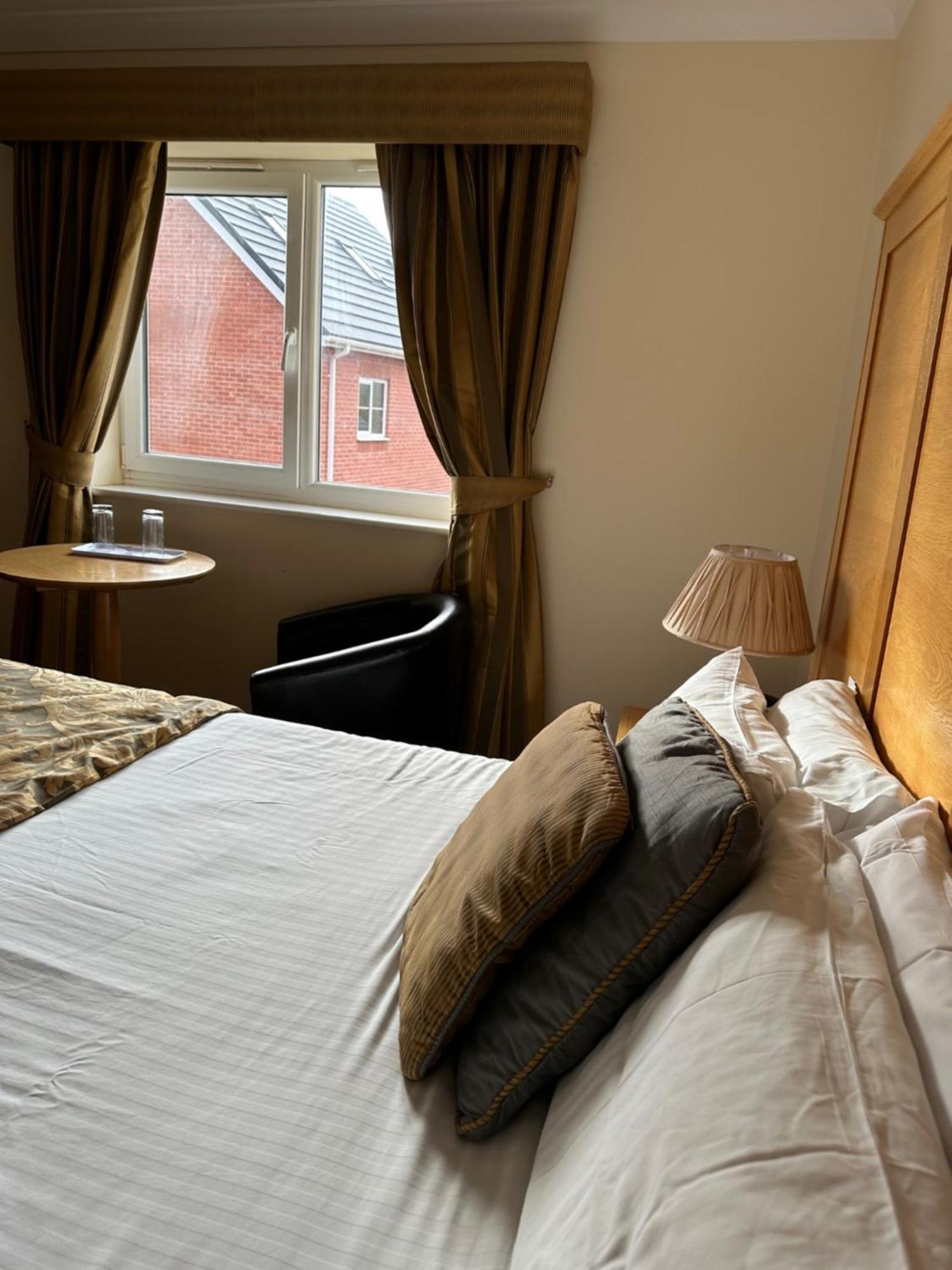 The Chetwynde Hotel Barrow-in-Furness Exterior foto